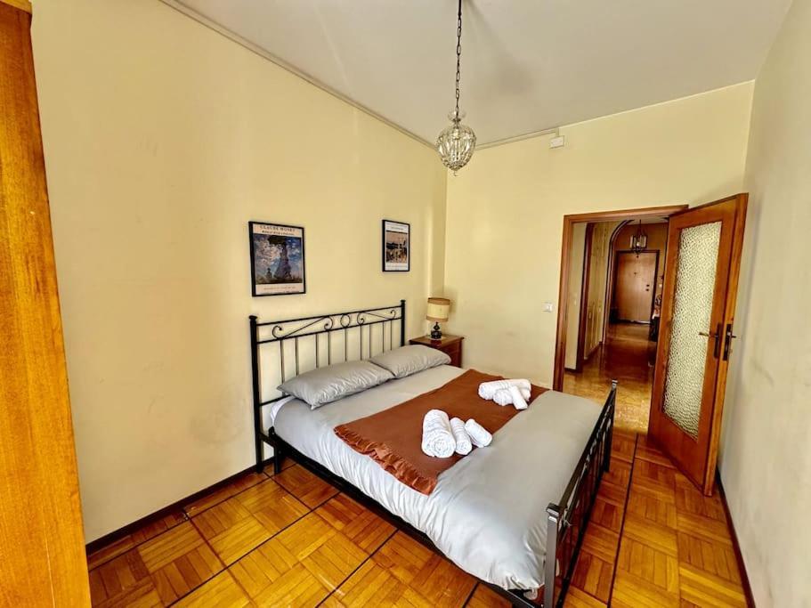 Luxury House Under The Old Town Apartment Bergamo